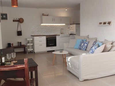 Apartment La Casa Blanca - Features photo 10