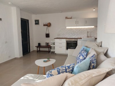 Apartment La Casa Blanca - Features photo 13