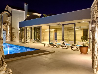 Villa Villa JERINI with a 50m2 heated saltwater pool and wellness Jacuzzi nearby - Outdoor photo 6
