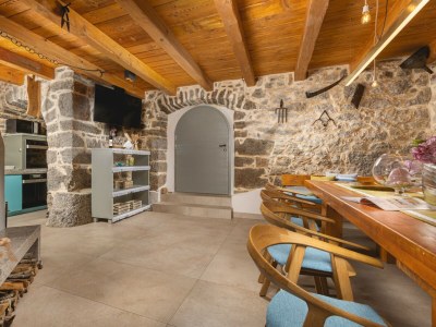 Villa Villa JERINI with a 50m2 heated saltwater pool and wellness Jacuzzi nearby - Features photo 21