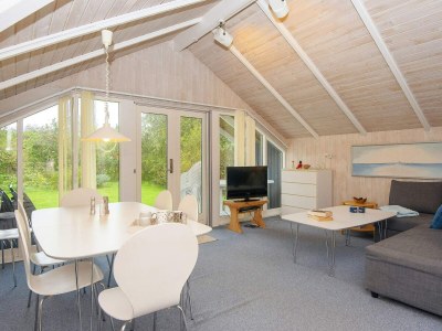 Holiday house 6 person holiday home in Fårvang-By Traum - Outdoor photo 13