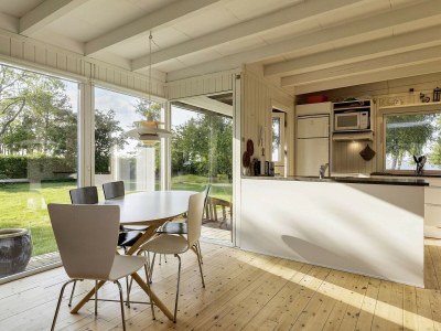 Holiday house Seafront Holiday Home with Hot Tub - Outdoor photo 22