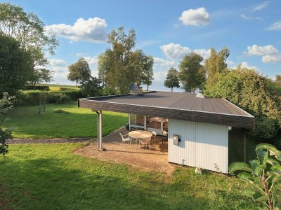 Holiday house Seafront Holiday Home with Hot Tub - Outdoor photo 25