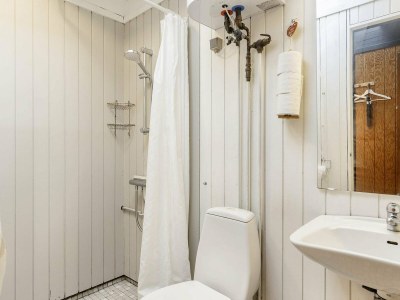 Holiday house Seafront Holiday Home with Hot Tub - Outdoor photo 34