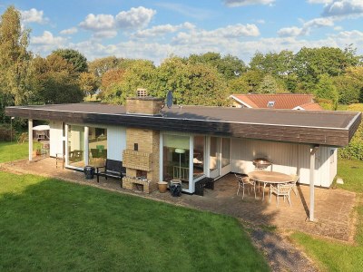 Holiday house Seafront Holiday Home with Hot Tub - Outdoor photo 35