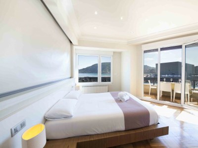 Apartment Acqua | The Rentals Collection - Features photo 6