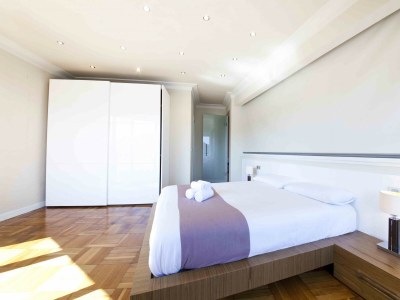 Apartment Acqua | The Rentals Collection - Features photo 12