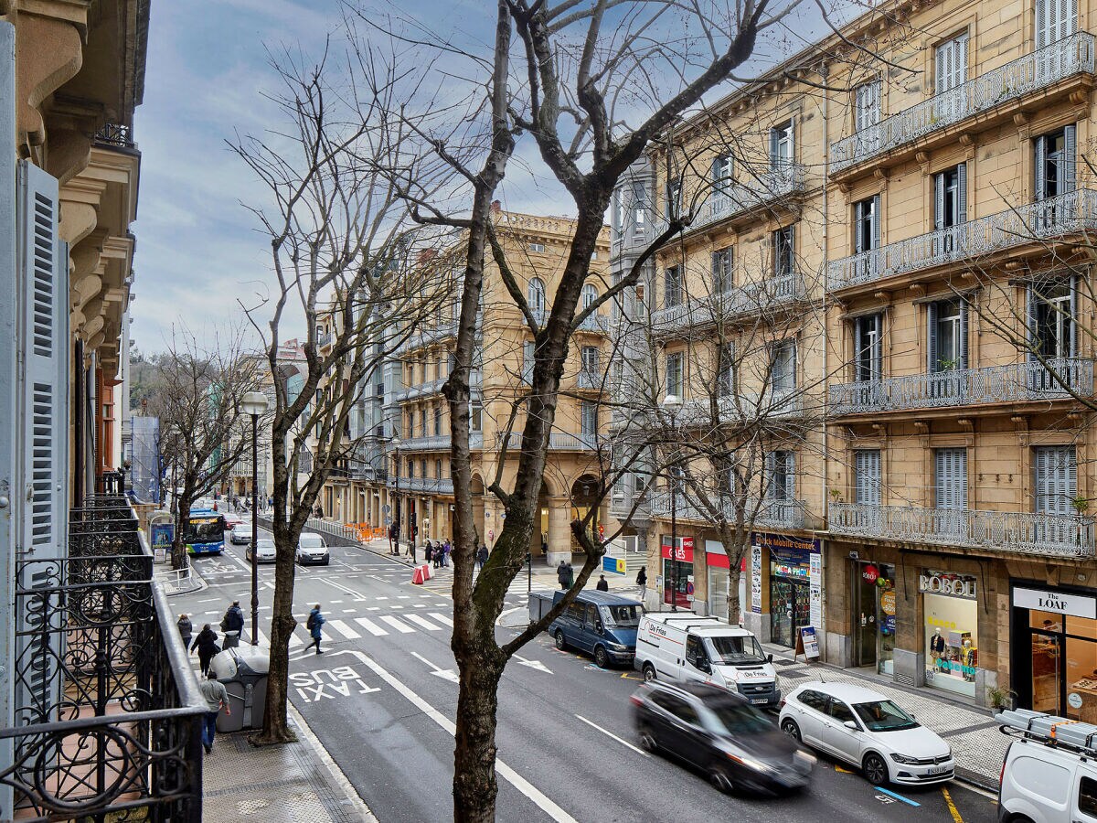 Apartment Arima | The Rentals Collection - Outdoor photo 3