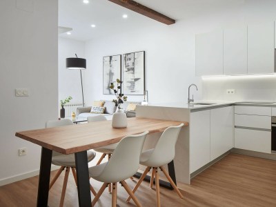 Apartment Autonomia | The  Rentals Collection in San Sebastián - Apartment