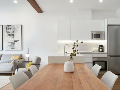 Apartment Autonomia | The  Rentals Collection - Features photo 7