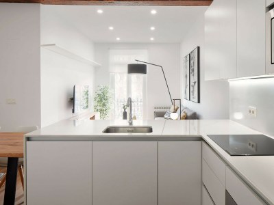 Apartment Autonomia | The  Rentals Collection - Features photo 8