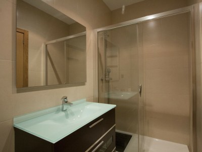 Apartment Avenida II | The Rentals Collection - Features photo 12