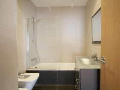 Apartment Avenida II | The Rentals Collection - Features photo 15