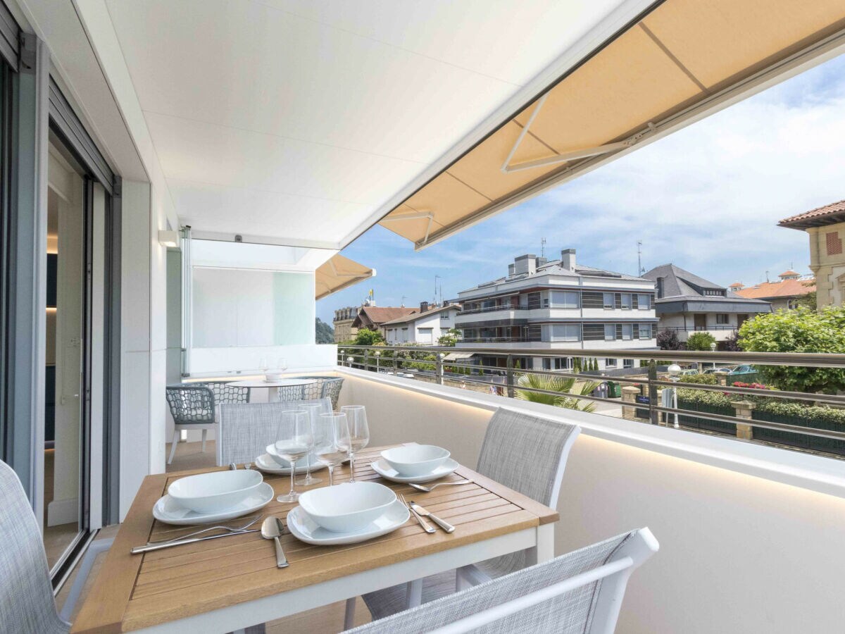 Apartment Brunet III | The Rentals Collection - Outdoor photo 2