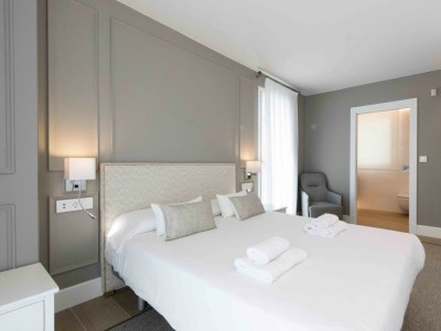 Apartment Brunet V | The Rentals Collection - Features photo 15