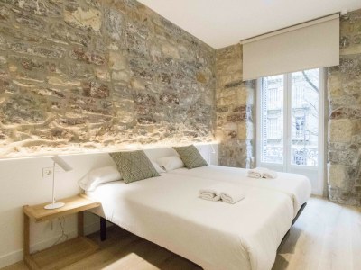 Apartment Buen Pastor II - The Rentals Collection - Features photo 9