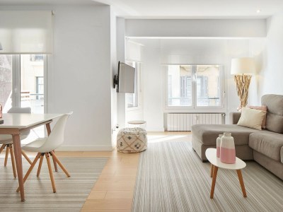 Apartment Chicago | The Rentals Collection - Features photo 8