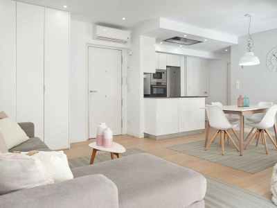 Apartment Chicago | The Rentals Collection - Features photo 11