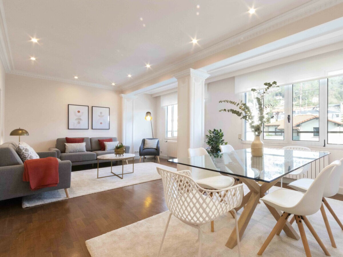 Apartment Elkano | The Rentals Collection