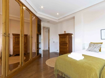 Apartment Elkano | The Rentals Collection - Features photo 13