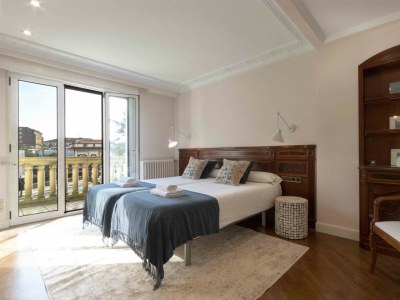 Apartment Elkano | The Rentals Collection - Features photo 14