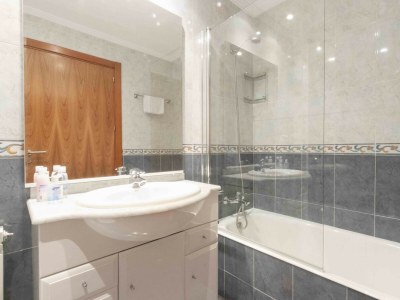 Apartment Erribera | The Rentals Collection - Features photo 14