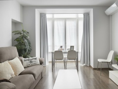 Apartment Gros Arena I | The Rentals Collection - Features photo 8