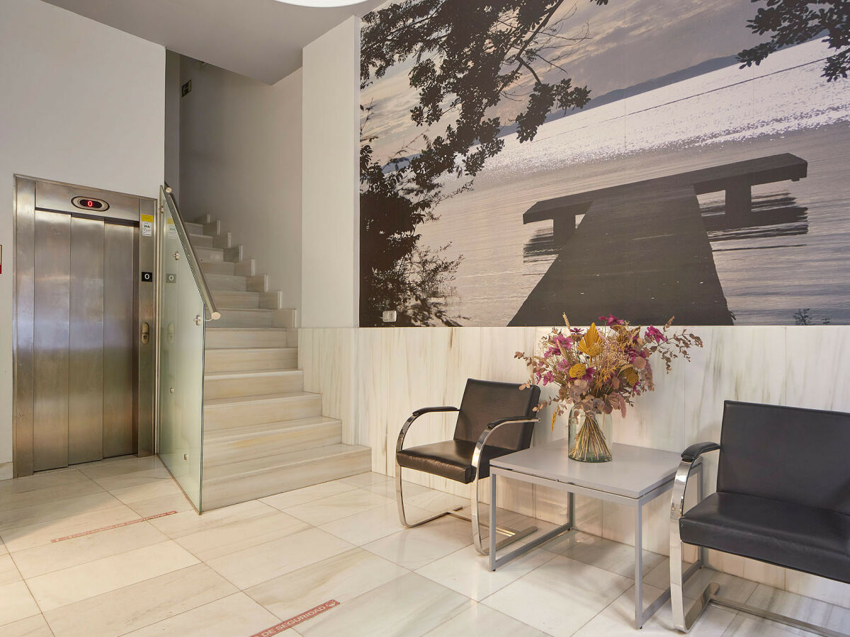 Apartment Gros Arena II | The Rentals Collection - Outdoor photo 2