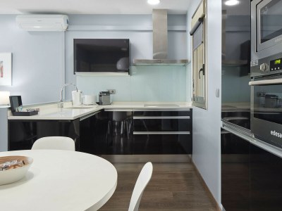 Apartment Gros Arena II | The Rentals Collection - Features photo 10