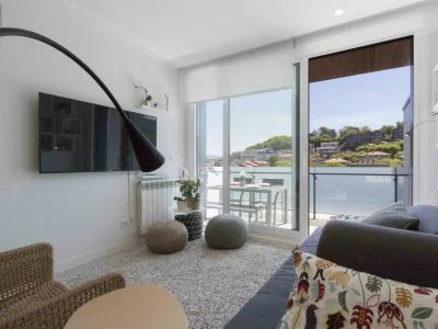 Apartment Issar - The Rentals Collection - Features photo 9