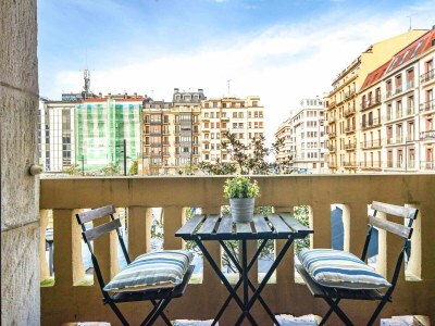 Apartment Joy | The Rentals Collection - Outdoor photo 3