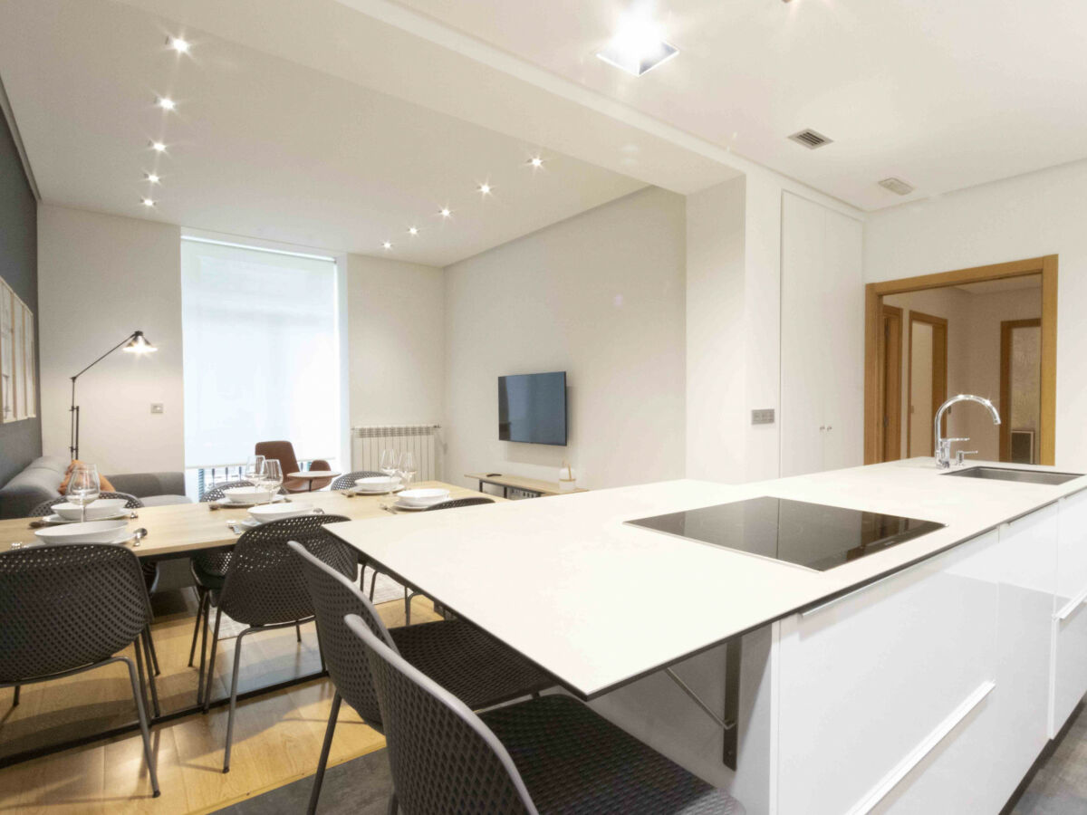 Apartment Legazpi | The Rentals Collection