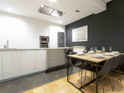 Apartment Legazpi | The Rentals Collection - Features photo 9