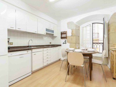 Apartment Loreak | The Rentals Collection - Features photo 6