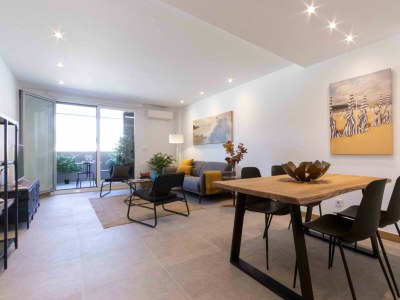 Apartment Moon - The Rentals Collection - Features photo 7