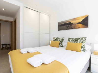 Apartment Moon - The Rentals Collection - Features photo 14