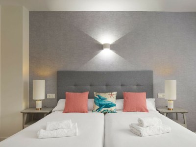 Apartment Olabar I | The Rentals Collection - Features photo 26