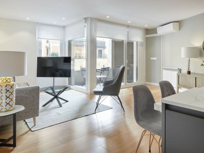 Apartment Palace I | The Rentals Collection - Features photo 11