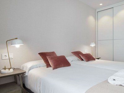 Apartment Palace I | The Rentals Collection - Features photo 27