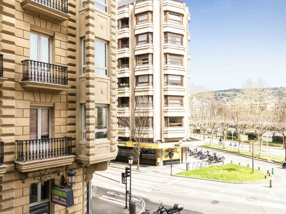 Apartment River | The Rentals Collection - Outdoor photo 5