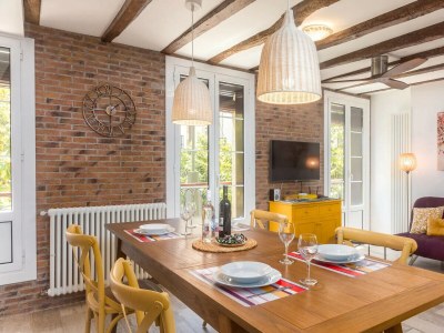 Apartment Sarriegi | The Rentals Collection - Features photo 5