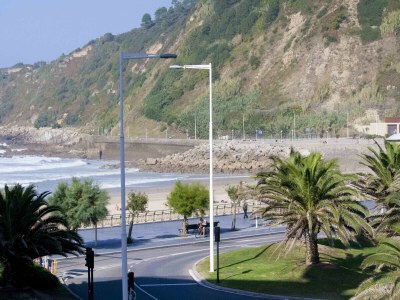 Apartment Seaside | The Rentals Collection - Environment photo 8