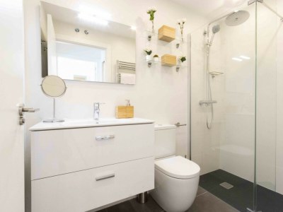 Apartment Sstar - The Rentals Collection - Features photo 16