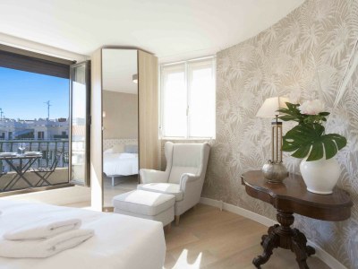 Apartment Sunset V | The Rentals Collection - Features photo 8