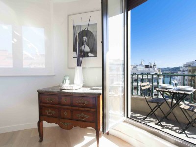 Apartment Sunset V | The Rentals Collection - Features photo 13