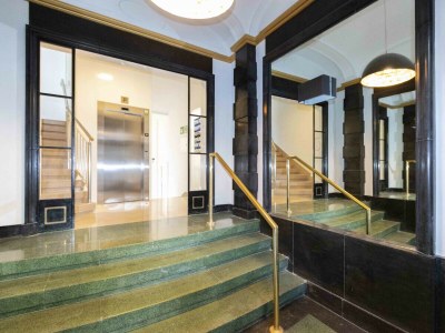 Apartment Sunset V | The Rentals Collection - Features photo 17