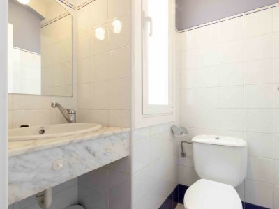 Apartment Urgull | The Rentals Collection - Features photo 17