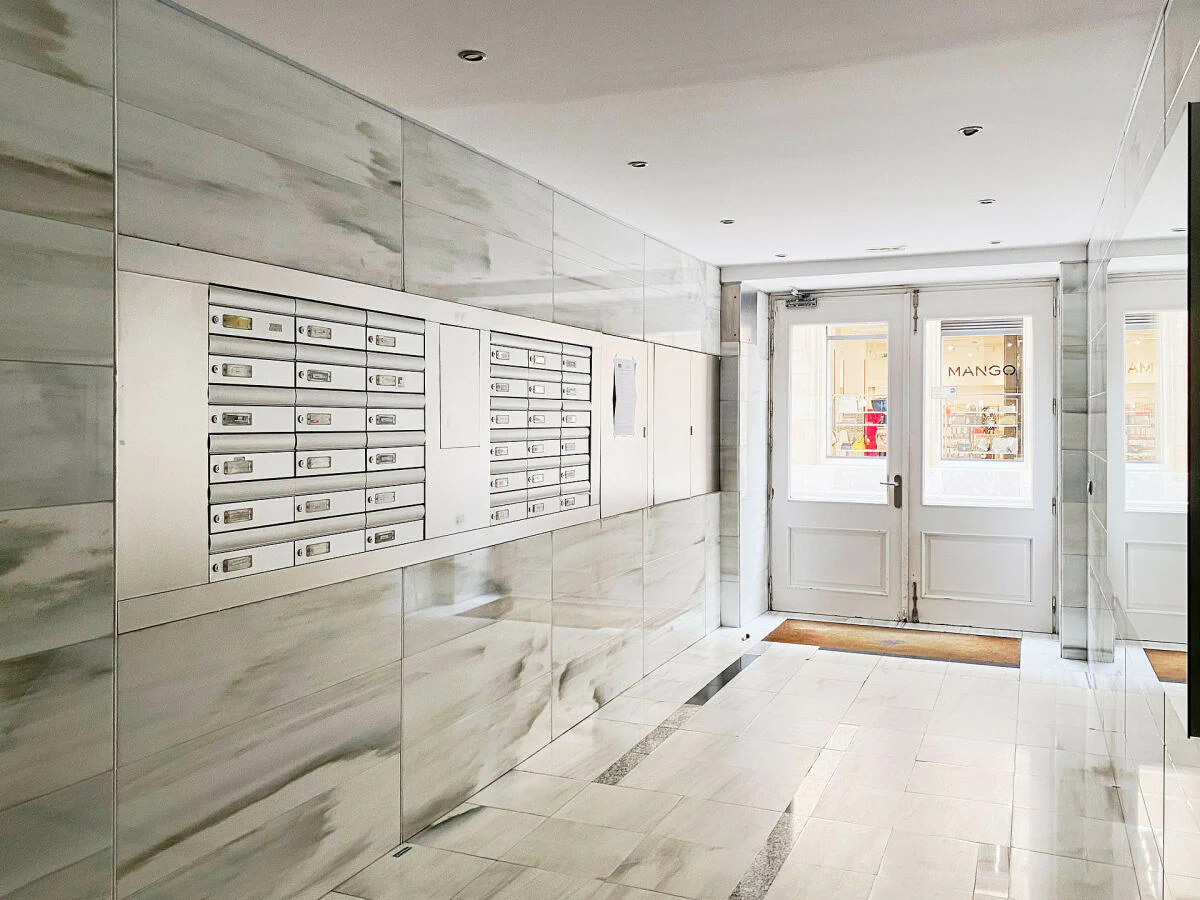 Apartment Vaumm | The Rentals Collection - Outdoor photo 4