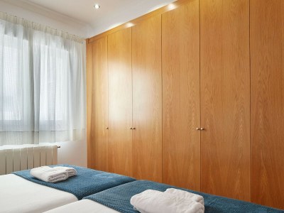 Apartment Vaumm | The Rentals Collection - Features photo 17