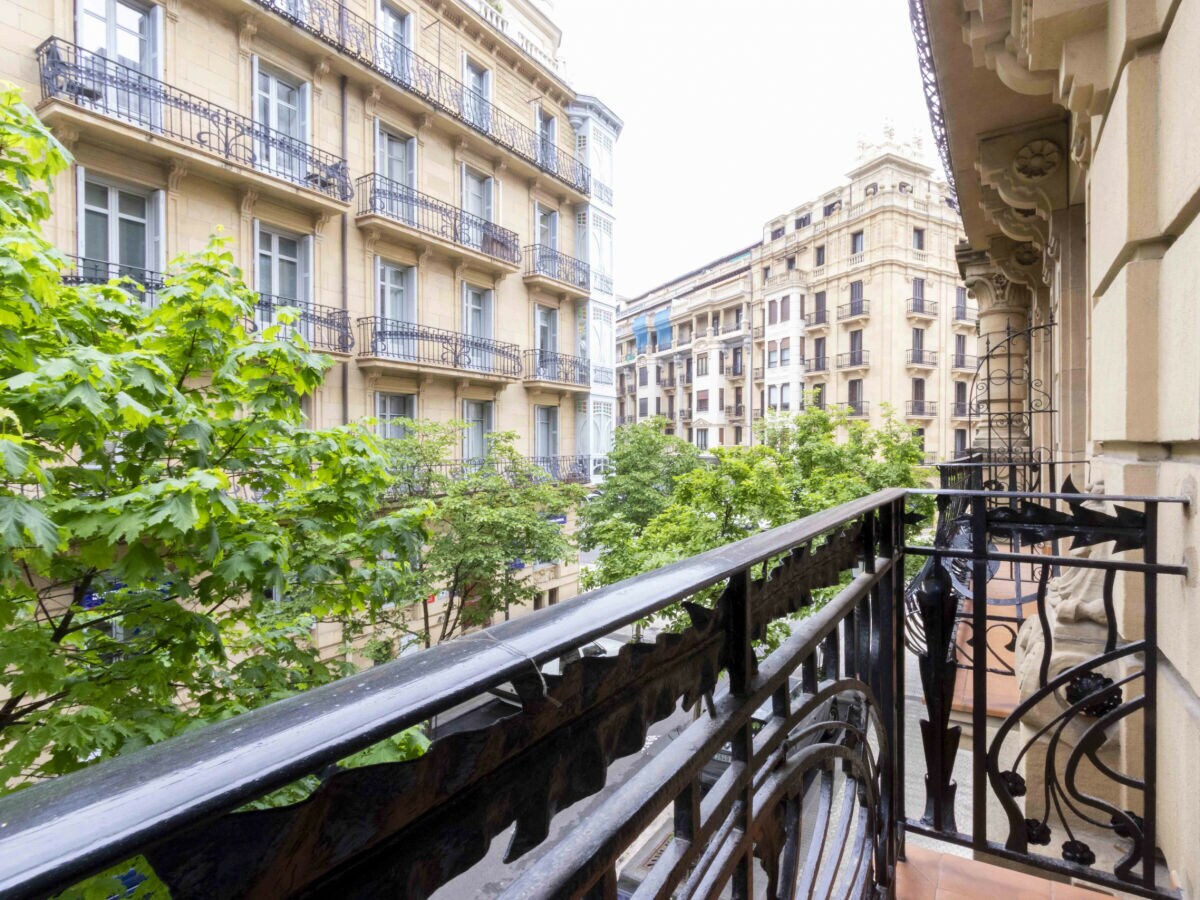 Apartment Wals | The Rentals Collection - Outdoor photo 2